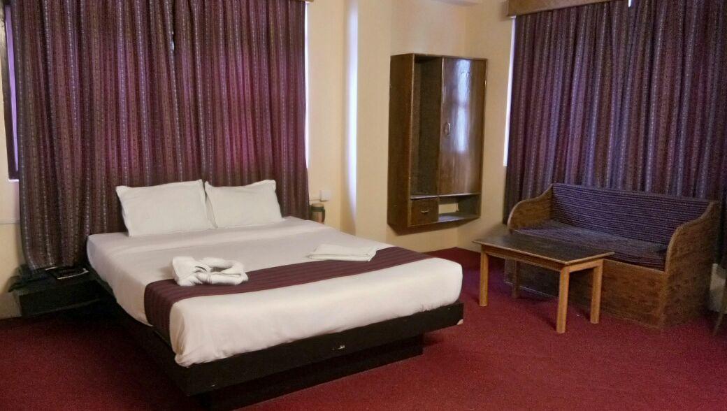 Hotel Snowview 佩林 外观 照片